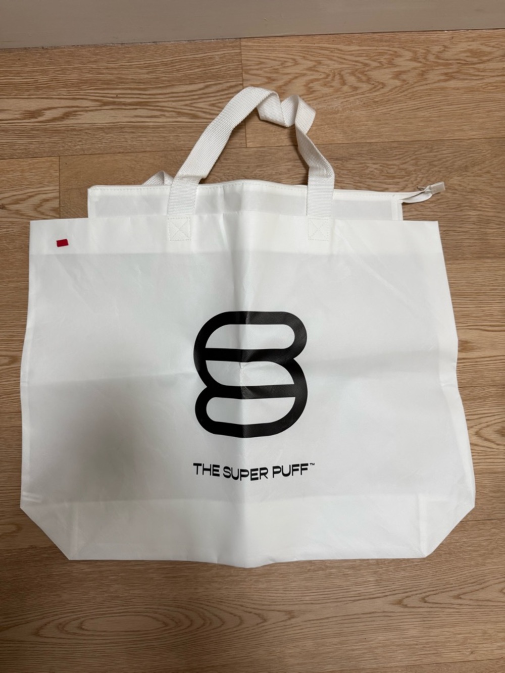 Large Aritzia Super Puff Garment Bag Super Puff Tote Shopping Bag Excellent